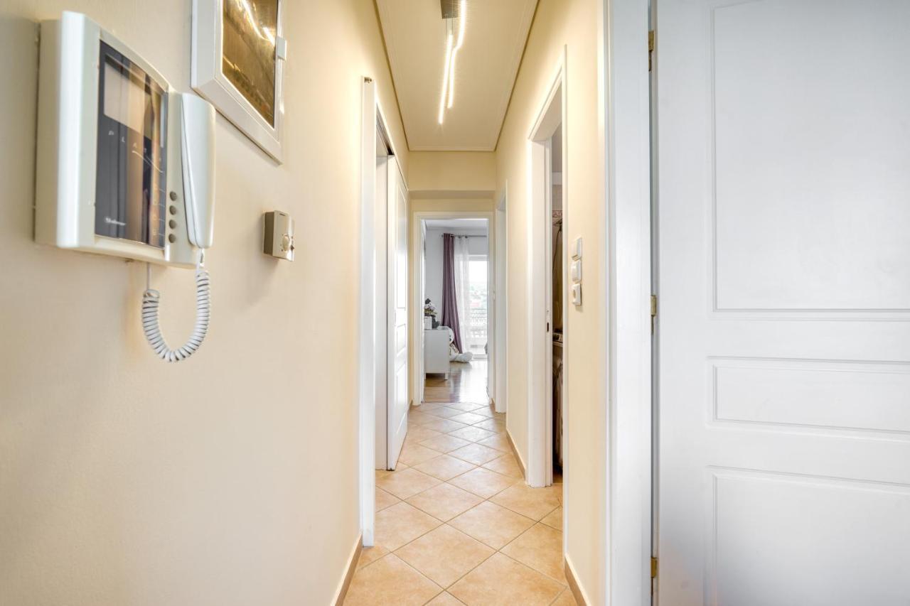 Sea & Mountain Apartment Close To Port And City Lávrion Extérieur photo