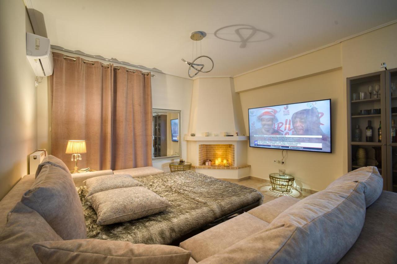 Sea & Mountain Apartment Close To Port And City Lávrion Extérieur photo