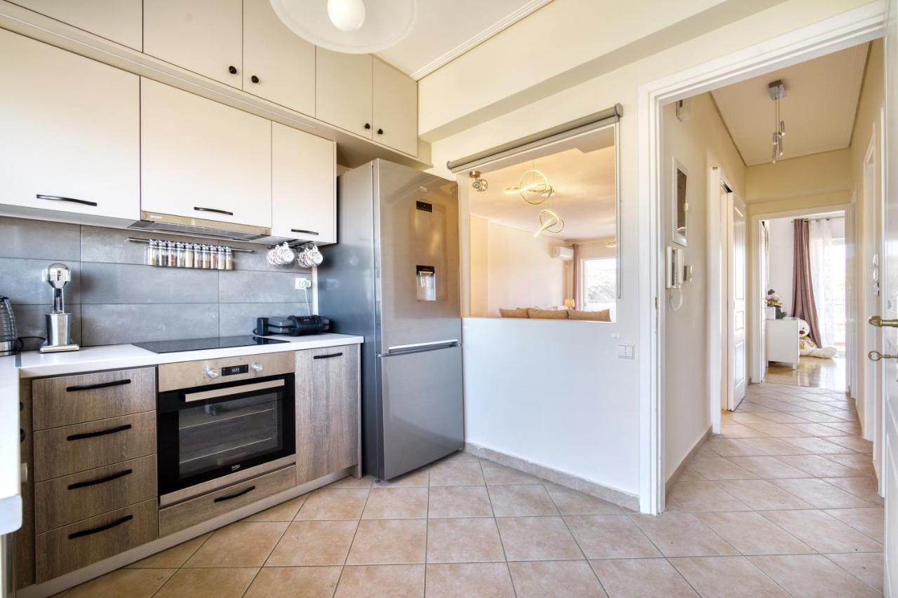 Sea & Mountain Apartment Close To Port And City Lávrion Extérieur photo