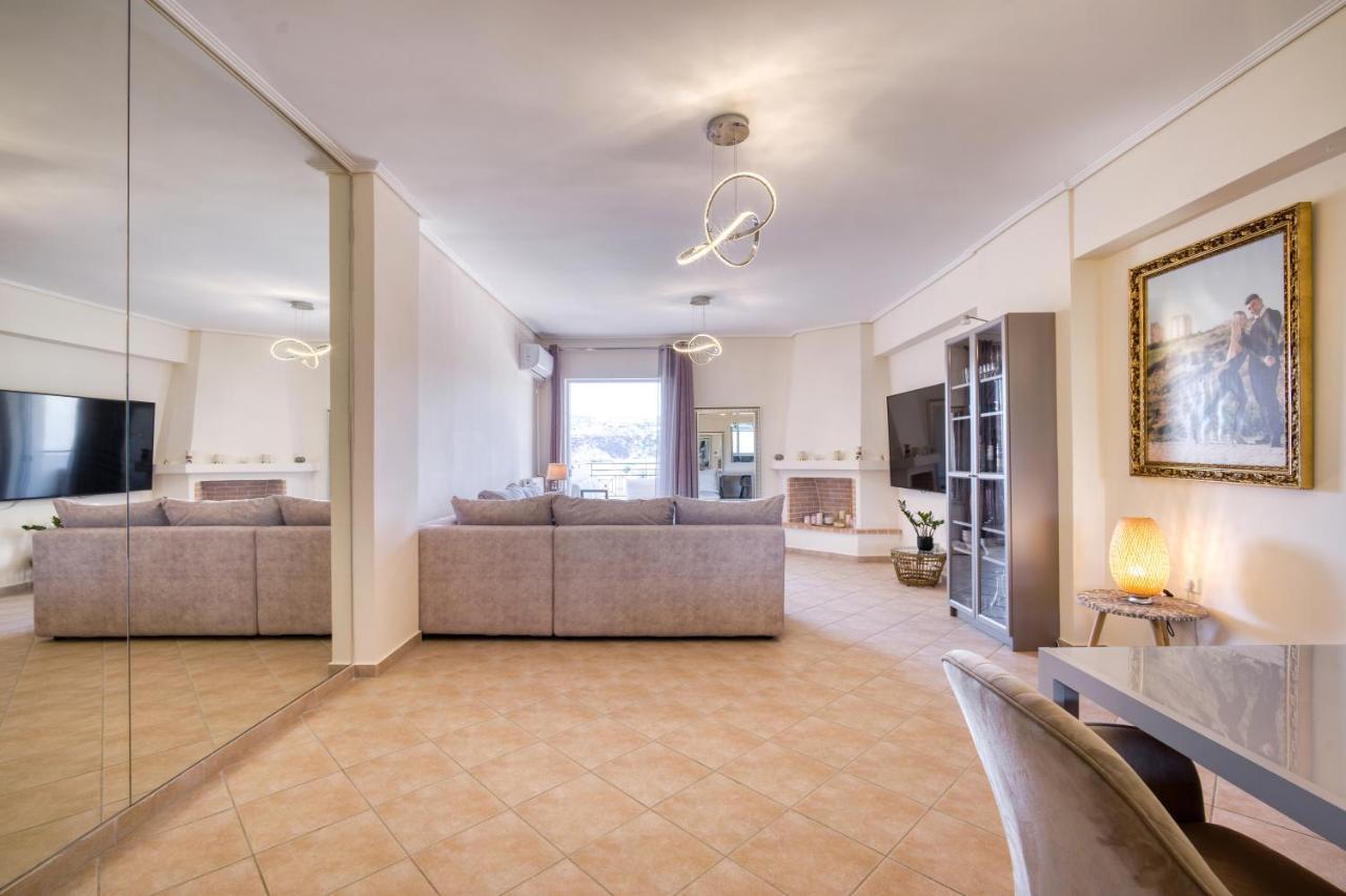 Sea & Mountain Apartment Close To Port And City Lávrion Extérieur photo